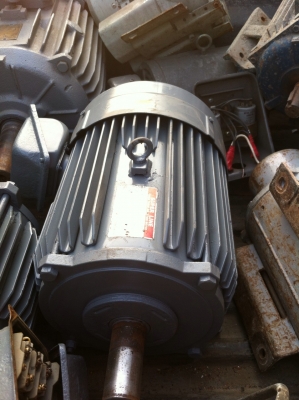 ขาย !! มอเตอร์ 7.5hp. 380 ยี่ห้อ มิตซู พร้อมใช้งาน