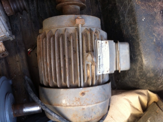 ขาย !! มอเตอร์  5 แรง 380v. ยี่ห้อ โตชิบา พร้อมใช้งาน