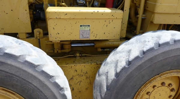 ขาย! รถเกรดนำเข้ามือสอง CATERPILLAR รุ่น 140G/72V17264/15,771ชม./ปี1994/รถสต๊อคอยู่ที่อเมริกา ราคาสุดพิเศษสำหรับสิ้นปี้