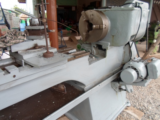 เครื่องกลึง 7 ฟุตของอังกฤษ หนัก 2 เพลา เกียร์บล็อก กลึงเกลียวได้ 68,000