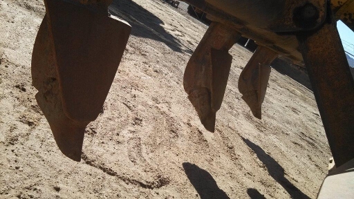 ขาย! รถดันดิน(ตีนตะขาบ)นำเข้ามือสอง CATERPILLAR รุ่น D6D LGP/32X1112/9,563ชม./ปี1980/รถสต๊อคอยู่ที่อเมริกา ราคาสุดพิเศษสำหรับสิ้นปี้