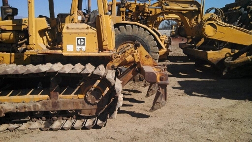 ขาย! รถดันดิน(ตีนตะขาบ)นำเข้ามือสอง CATERPILLAR รุ่น D6D LGP/32X1112/9,563ชม./ปี1980/รถสต๊อคอยู่ที่อเมริกา ราคาสุดพิเศษสำหรับสิ้นปี้