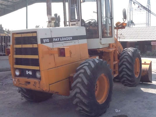 SALE__รถตักล้อยาง KOMATSU 510 ปี 1978  ซีเรล 12387 กรองคู่ เก่านอก สภาพสวยทั้งคัน จากญี่ปุ่นแท้