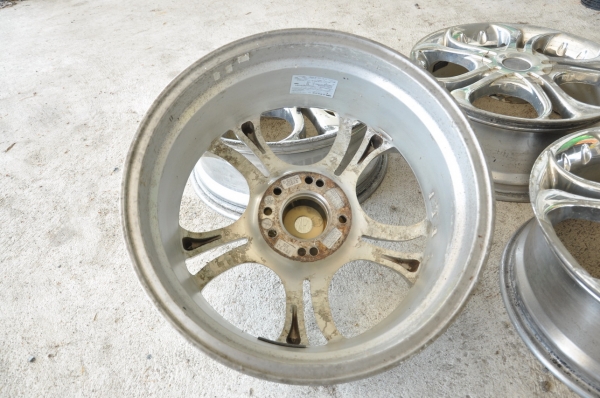 ขายล้อ HART แท้ มือสองญี่ปุ่น ขอบ 17 นิ้ว