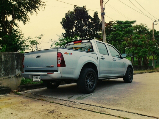 ขาย DMAX 4ประตู ปี2007 เครื่องเดิม3000 เกียร์ออโต้ รถบ้านคับเจ้าของขายเองไม่ใช่เต็นท์คับ ล้อ18 เอกสารครบพร้อมโอน ราคาวันสุดท้ายก่อนเอาไปส่งเต็นท์ 355000 สนใจโทร 0915195549 ขาย DMAX 4ประตู ปี2007 เครื่องเดิม3000 เกียร์ออโต้ รถบ้านคับเจ้าของขายเองไม่ใช่เต็นท์คับ ล้อ18 เอกสารครบพร้อมโอน ราคาวันสุดท้ายก่อนเอาไปส่งเต็นท์ 355000 สนใจโทร 0915195549