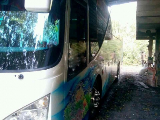 รถบัส ยี่ห้อ MITSUBISHI รุ่น MM516h