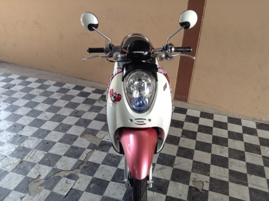 ขาย!!!สกู๊ปปี้ไอ ปี54 รถเครื่องดีคับ มีเล่มทะเบียนครบ ภาษีไม่หมด