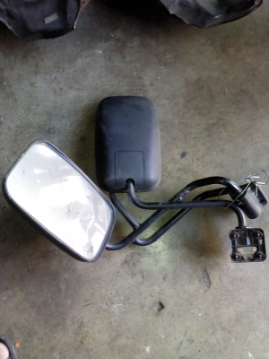 กระมองข้างISUZU NKR58