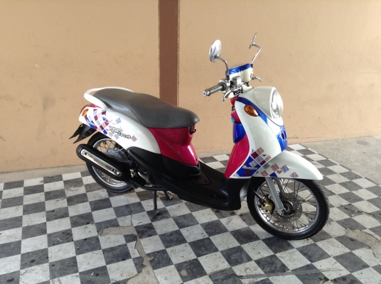 ขาย!!!ฟีโน่ ปี52 รถเครื่องดีคับ มีเล่มทะเบียนครบ ภาษีไม่หมด