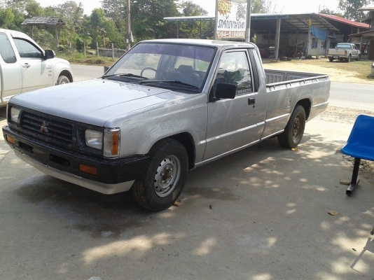 ขายรถกระบะพร้อมใช้ มิซซู ไซโคลน ปี38  ทะเบียนเต็ม  ขาย89000 บาท