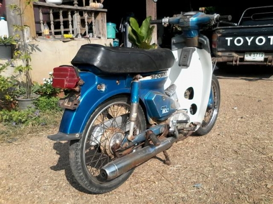 ขาย C700 Supper900 ทะเบียนพร้อมโอนภาษีขาดเกินเครื่องเดิมโครงไม่ผุอะไหล่เดิมแท้ติดรถ
