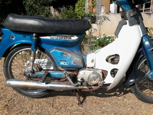 ขาย C700 Supper900 ทะเบียนพร้อมโอนภาษีขาดเกินเครื่องเดิมโครงไม่ผุอะไหล่เดิมแท้ติดรถ