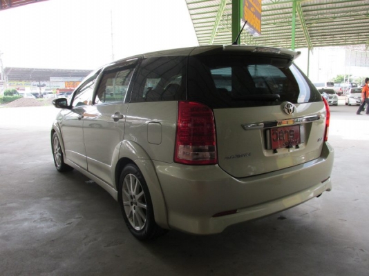 TOYOTA WISH 2.0 AT ปี 2006 TOYOTA WISH 2.0 AT ปี 2006