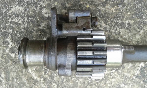 ขายแกนสตาร์ทC92,C95 พร้อมเขี้ยวสตาร์ท