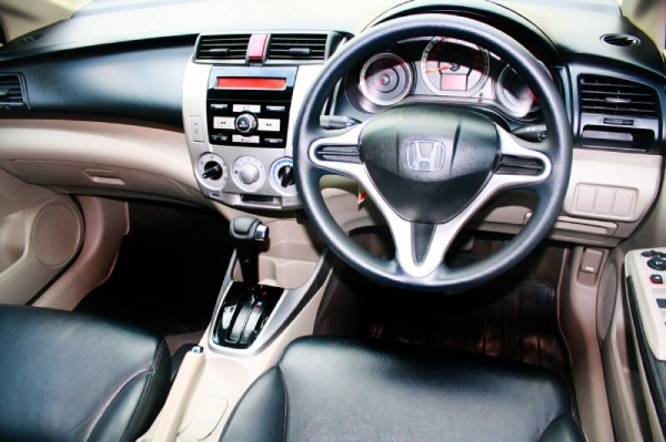 HONDA CITY i-VTEC 1.5 AT ปี 2011 HONDA CITY i-VTEC 1.5 AT ปี 2011