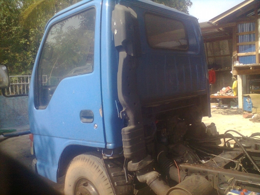 ขาย ISUZU หกล้อกลาง120แรง สภาพพร้อมใช้งานราคาเบาๆ รถห้างแท้ปี47