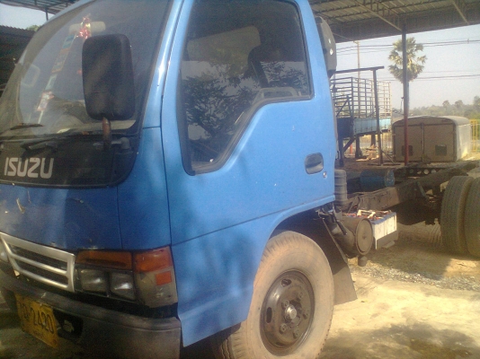 ขาย ISUZU หกล้อกลาง120แรง สภาพพร้อมใช้งานราคาเบาๆ รถห้างแท้ปี47