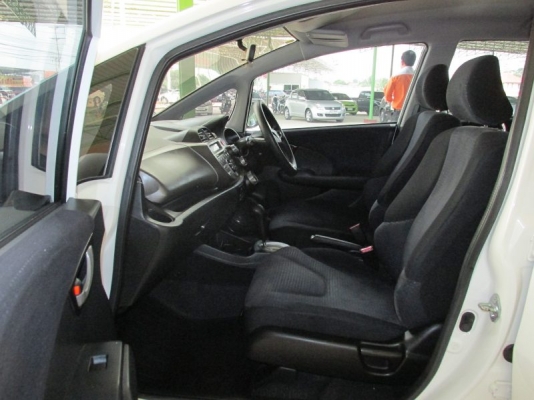 HONDA JAZZ i-VTEC 1.5 AT ปี 2008 HONDA JAZZ i-VTEC 1.5 AT ปี 2008