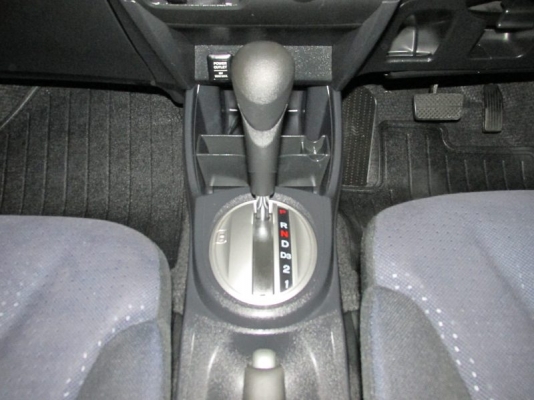 HONDA JAZZ i-VTEC 1.5 AT ปี 2008 HONDA JAZZ i-VTEC 1.5 AT ปี 2008