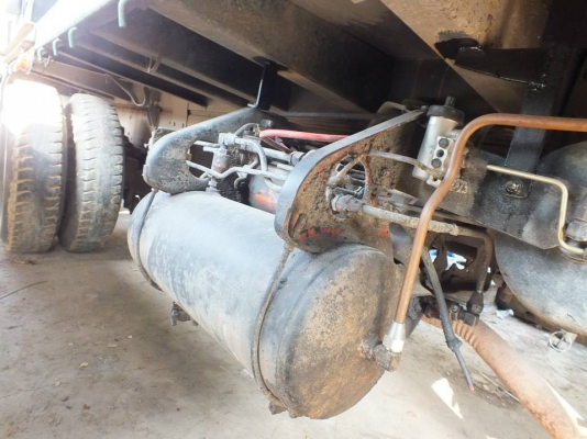 MITSUBISHI FN  ติดต่อปารวี  โทร 0839686255