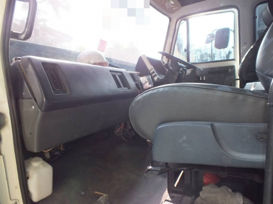 MITSUBISHI FN  ติดต่อปารวี  โทร 0839686255