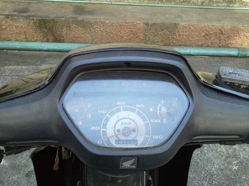 Wave 100 ปี 46 รถบ้าน เอกสารครบ ขับกลับได้เลยจ้า Wave 100 ปี 46 รถบ้าน เอกสารครบ ขับกลับได้เลยจ้า