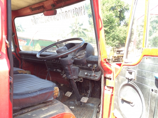 ขายฮีโน่ 10 ล้อ KT920 สภาพเดิมๆ ครบๆ ถังบรรทุกน้ำมันสวยๆ  พร้อมใช้งาน ขับกลับได้เลย ติดต่อที่เบอร์ 081-8767112 คุณสมบูรณ์