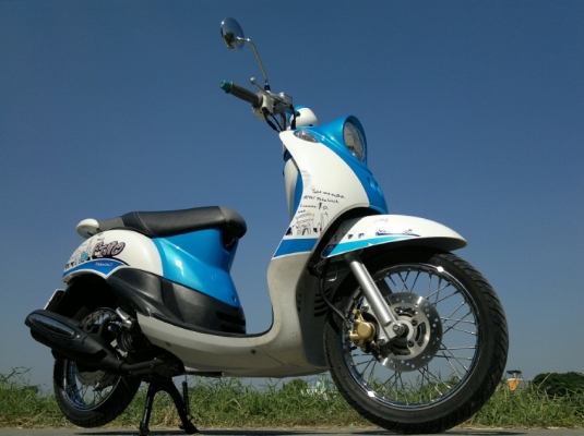 @@@   ( คุ้มเงิน..ดีๆ..ช้า..อดแน่ๆ ) ขาย ยามาฮ่า ฟีโนใหม่ ไมล์แยก ปารีส  ปี 2012 ราคา 19,000 บาท     @@@