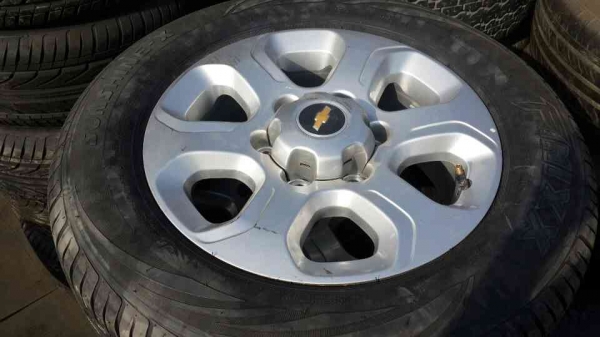 ได้มาใหม่ แม็กเชฟ ขอบ 16 พร้อมยาง 225 70 16 ปี 11