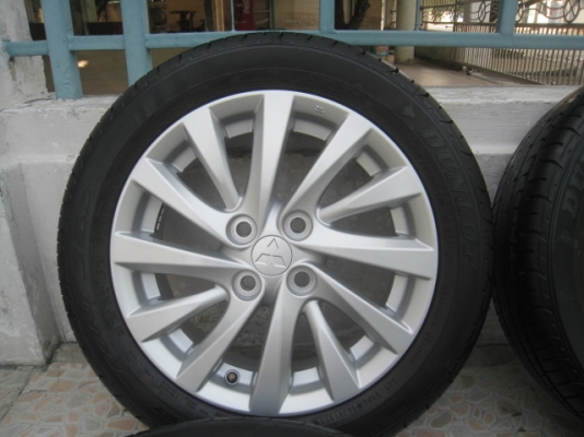 ขายล้อแม็ก Mitsu Attrage 15'x5.5" et38 4รู100 +ยางผลิตสัปดาห์ที่13 ปี13  สนใจติดต่อเล็กคลองสามครับ (081-3747940)