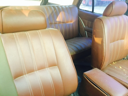 FORD COTINA GL ฝากระโปงใหญ่ วางเครื่อง NISSAN ดีเซล 6 สูบ 2800 CC. หน้าดิส หลังดรั๊ม เบาะใหญ่ หนังสีน้ำตาล ภายในครบๆ ขับสบายๆ FORD COTINA GL ฝากระโปงใหญ่ วางเครื่อง NISSAN ดีเซล 6 สูบ 2800 CC. หน้าดิส หลังดรั๊ม เบาะใหญ่ หนังสีน้ำตาล ภายในครบๆ ขับสบายๆ