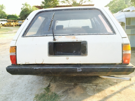 FORD COTINA GL ฝากระโปงใหญ่ วางเครื่อง NISSAN ดีเซล 6 สูบ 2800 CC. หน้าดิส หลังดรั๊ม เบาะใหญ่ หนังสีน้ำตาล ภายในครบๆ ขับสบายๆ FORD COTINA GL ฝากระโปงใหญ่ วางเครื่อง NISSAN ดีเซล 6 สูบ 2800 CC. หน้าดิส หลังดรั๊ม เบาะใหญ่ หนังสีน้ำตาล ภายในครบๆ ขับสบายๆ