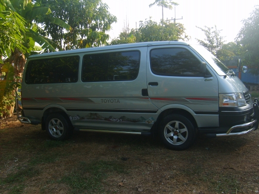 *******TOYOTA HIACE ตาเพชร หลังคาเตี้ย ช่วงสั้น รถบ้าน เจ้าของใช้เอง******* *******TOYOTA HIACE ตาเพชร หลังคาเตี้ย ช่วงสั้น รถบ้าน เจ้าของใช้เอง*******