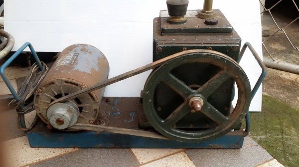 เครื่องทำสูญญากาศmakashiเก่าเก็บ2500บาท