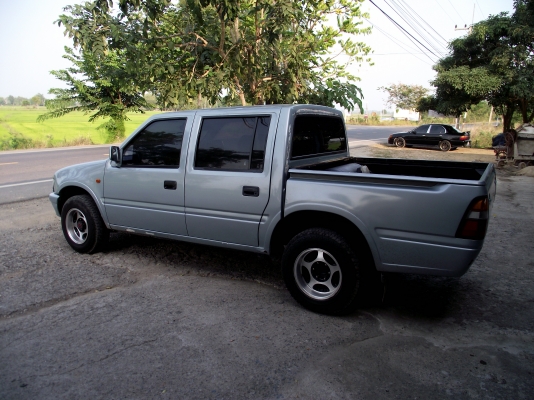 ขาย อีซูซุ ดราก้อน 4 ประตู 4WD เครื่อง1JZ แก๊ส LPG ประหยัดมาก ขาย อีซูซุ ดราก้อน 4 ประตู 4WD เครื่อง1JZ แก๊ส LPG ประหยัดมาก