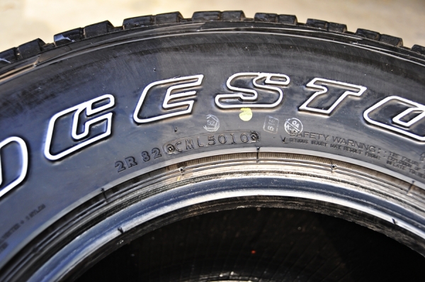 ยาง BRIDCESTONE  DUELER A/T 31นิ้ว หล่อๆ 1 ชุดครับ