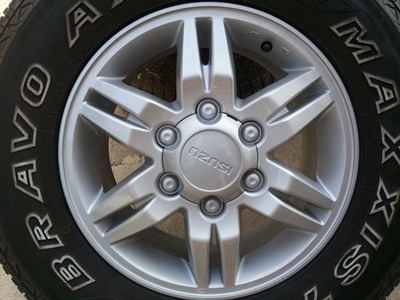 ขายล้อแม็กISUZU D-max HI -lander ขอบ 16 เดิมพร้อมยาง 1 ชุด