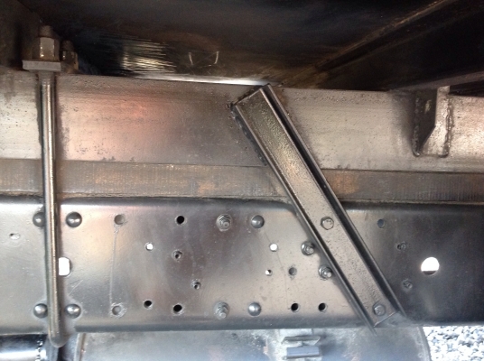 ขายรถบรรทุก6ล้อ ISUZU NPR 120 แรง หัวการ์ตูน รถห้าง กระบะคอกเหล็กยาว 5 เมตร สภาพสวยพร้อมใช้งาน เอกสารพร้อมโอน