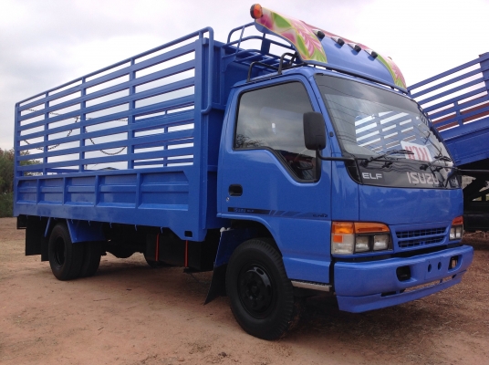 ขายรถบรรทุก6ล้อ ISUZU NPR 120 แรง หัวการ์ตูน รถห้าง กระบะคอกเหล็กยาว 5 เมตร สภาพสวยพร้อมใช้งาน เอกสารพร้อมโอน