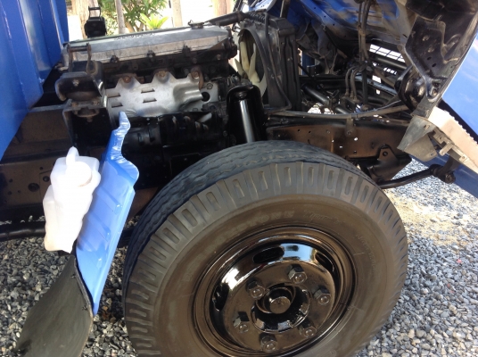 ขายรถบรรทุก6ล้อ ISUZU NPR 120 แรง หัวการ์ตูน รถห้าง กระบะคอกเหล็กยาว 5 เมตร สภาพสวยพร้อมใช้งาน เอกสารพร้อมโอน