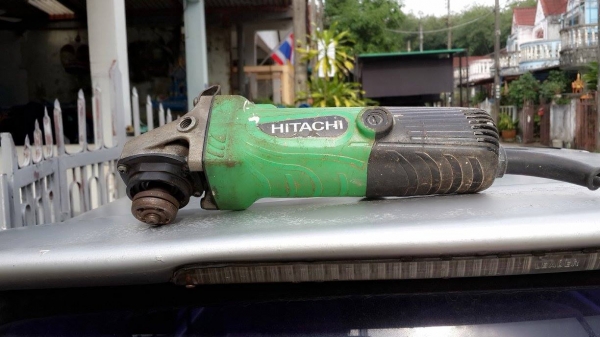 หินเจียรhitachi4นิ้ว 700าบาท