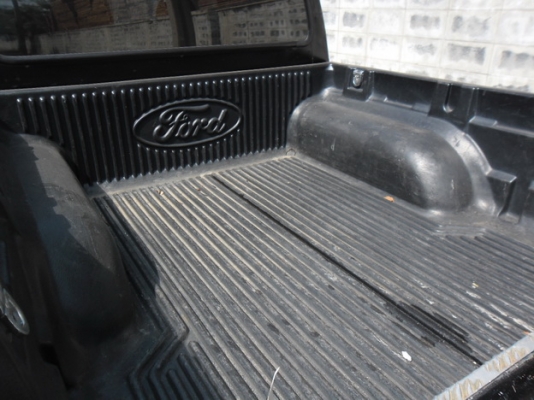 FORD  4WD   4 ประตู ปี 44 -ขายแล้วครับ-