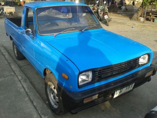 มาสด้าน้อย 1200 เกียร์คอ ห้าขอ สีสวย พร้อมใช้ ปรับราคา 33000