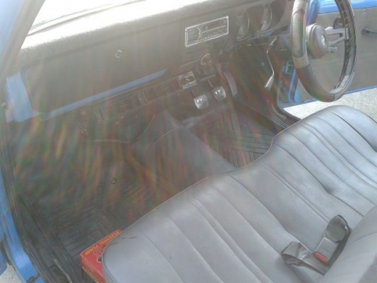 มาสด้าน้อย 1200 เกียร์คอ ห้าขอ สีสวย พร้อมใช้ ปรับราคา 33000