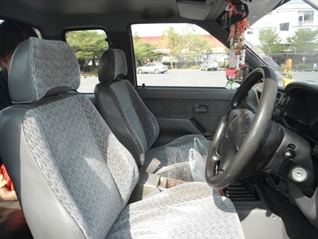 ขายรถกระบะแค๊ป ISUZU SLX TURBO DRAGON สีสวยพร้อมใช้ เครื่องแห้ง วิ่งดีมาก รถสวยมาก บางๆเดิมๆ ขายรถกระบะแค๊ป ISUZU SLX TURBO DRAGON สีสวยพร้อมใช้ เครื่องแห้ง วิ่งดีมาก รถสวยมาก บางๆเดิมๆ