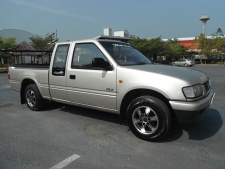 ขายรถกระบะแค๊ป ISUZU SLX TURBO DRAGON สีสวยพร้อมใช้ เครื่องแห้ง วิ่งดีมาก รถสวยมาก บางๆเดิมๆ ขายรถกระบะแค๊ป ISUZU SLX TURBO DRAGON สีสวยพร้อมใช้ เครื่องแห้ง วิ่งดีมาก รถสวยมาก บางๆเดิมๆ