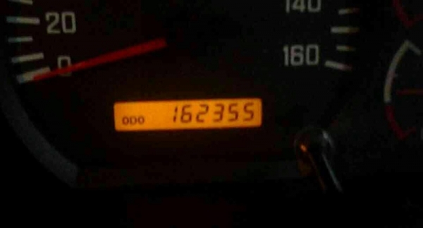 รถอีซูซุ 10 ล้อดั้ม 360 แรงม้า ปี 55  ( รถวิ่ง 16x,xxx กม. ) สนใจติดต่อ 081 - 6079515