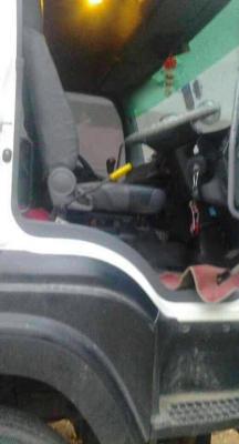 รถอีซูซุ 10 ล้อดั้ม 360 แรงม้า ปี 55  ( รถวิ่ง 16x,xxx กม. ) สนใจติดต่อ 081 - 6079515