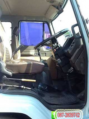 ขาย  รถบรรทุก 6 ล้อ ขนาดใหญ่  ติดเครนTADANO 2 ชัก 3 ตัน