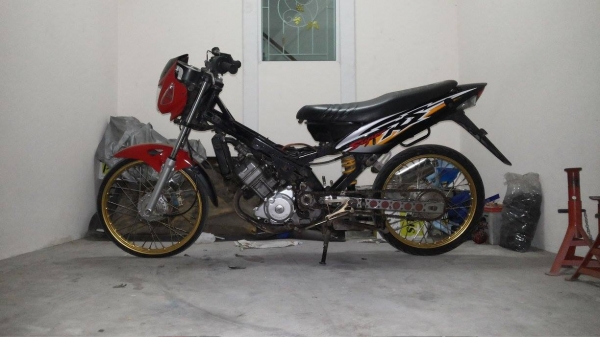 Sonic ตัวเก่า..หล่อๆ เดิมๆ ถูกๆเรยคับผมม...สนใจจิงราคาคุยกันได้คับบผม ^^